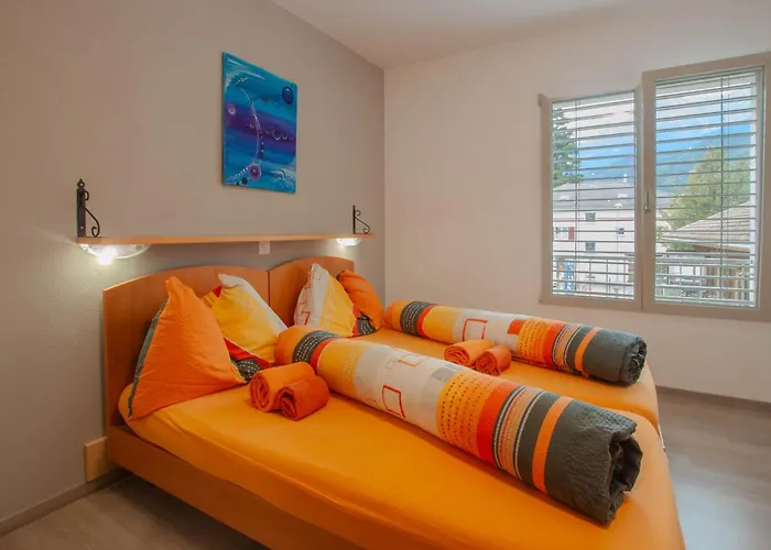 Stazione Ristorante Szálloda Poschiavo