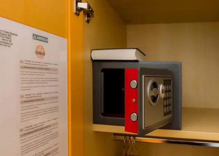 Stazione Ristorante Szálloda Poschiavo