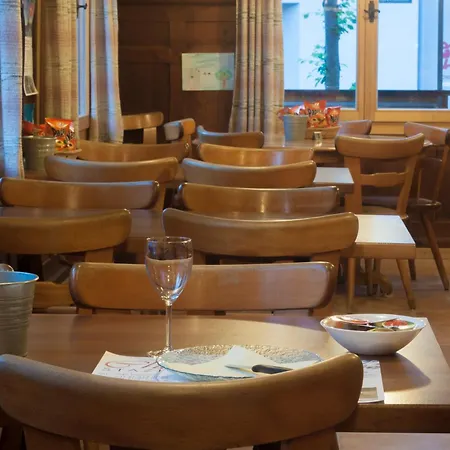 Otel Chalet Stazione Ristorante Pensione Poschiavo
