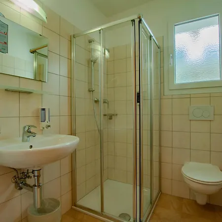 Otel Chalet Stazione Ristorante Pensione 3*