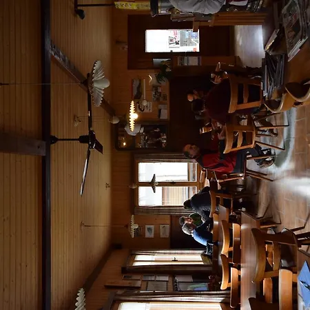 Chalet Stazione Ristorante Pensione Otel Poschiavo