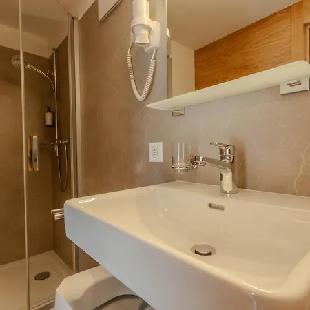 Hotell Chalet Stazione Ristorante Pensione